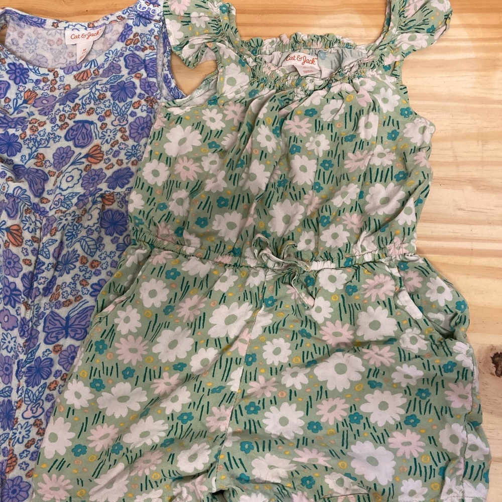 Bundle of 2 Cat & Jack 3T Floral Rompers with Pockets